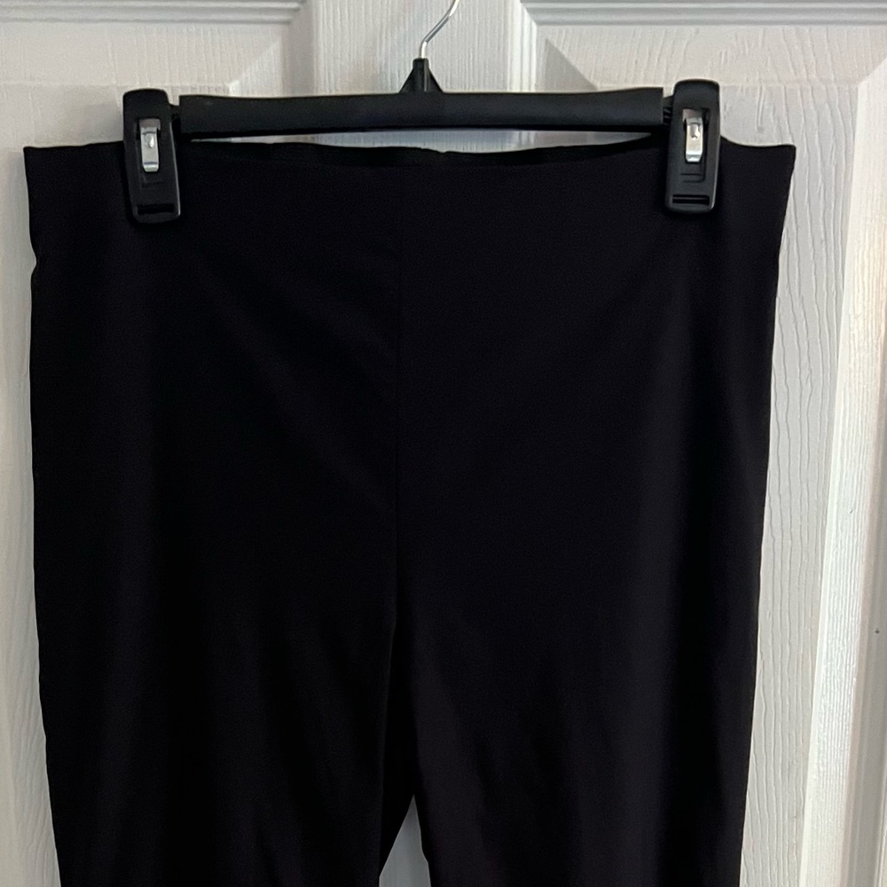 Simply Vera Wang Ladies Black Stretch Pants. Size Large